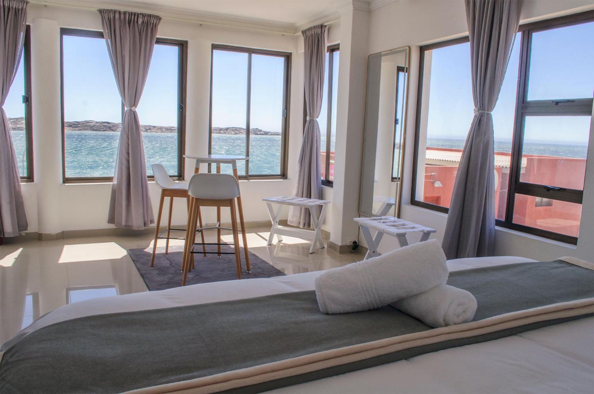 Shark Island Guesthouse Lüderitz 外观 照片