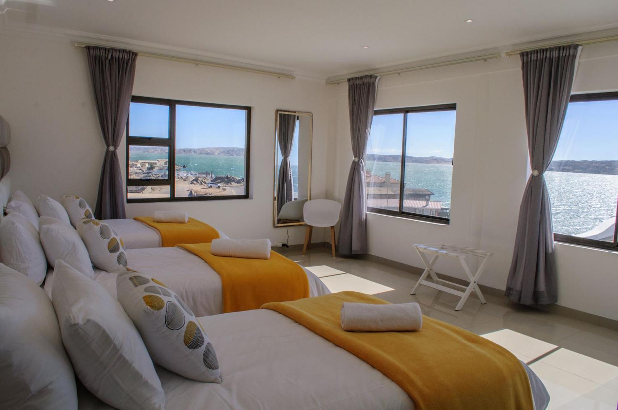 Shark Island Guesthouse Lüderitz 外观 照片