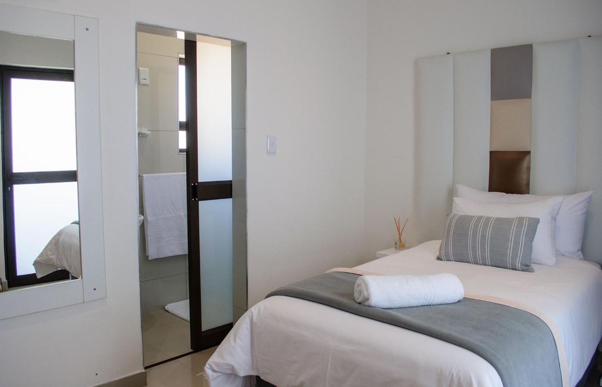 Shark Island Guesthouse Lüderitz 外观 照片