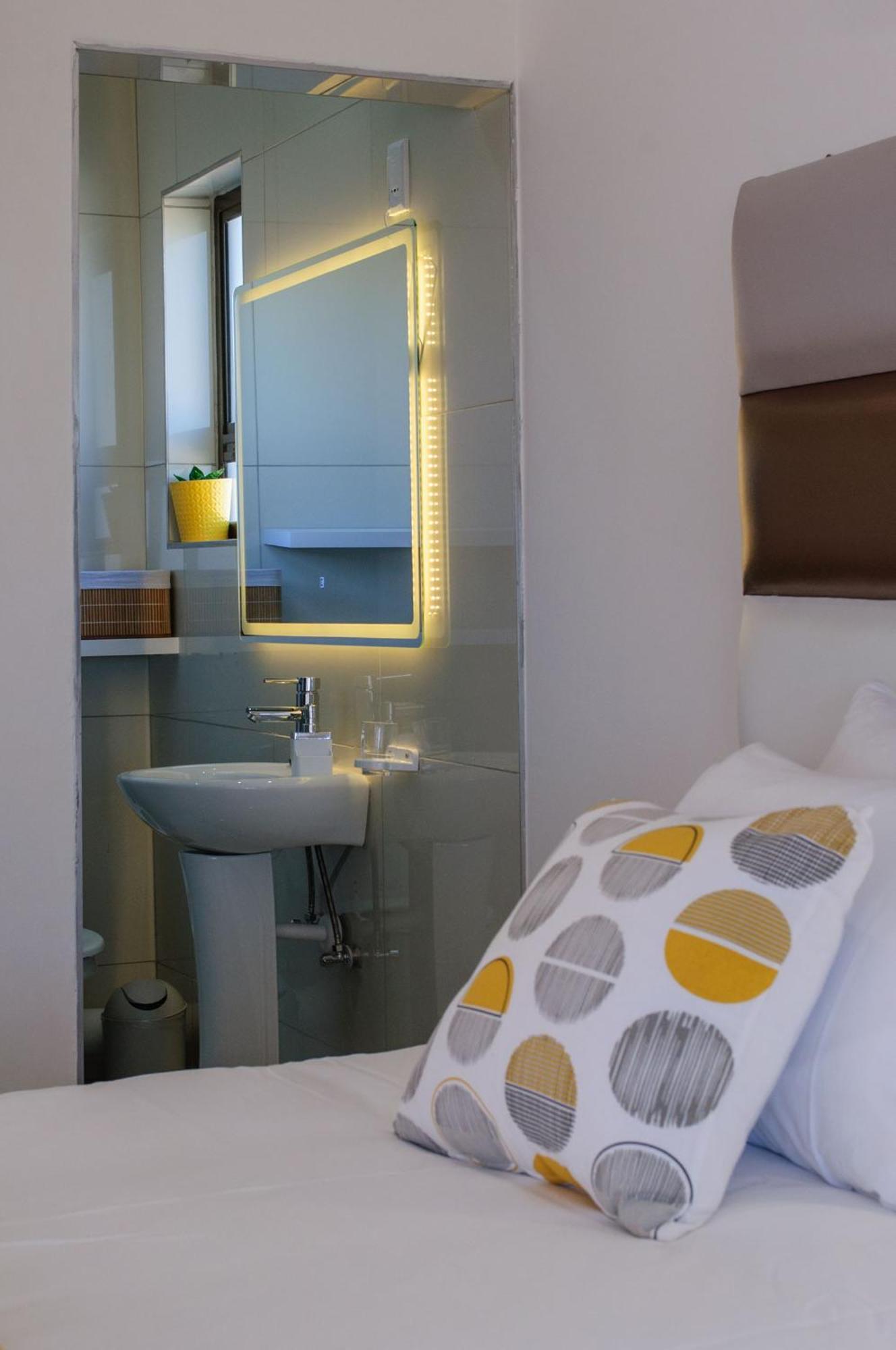 Shark Island Guesthouse Lüderitz 外观 照片