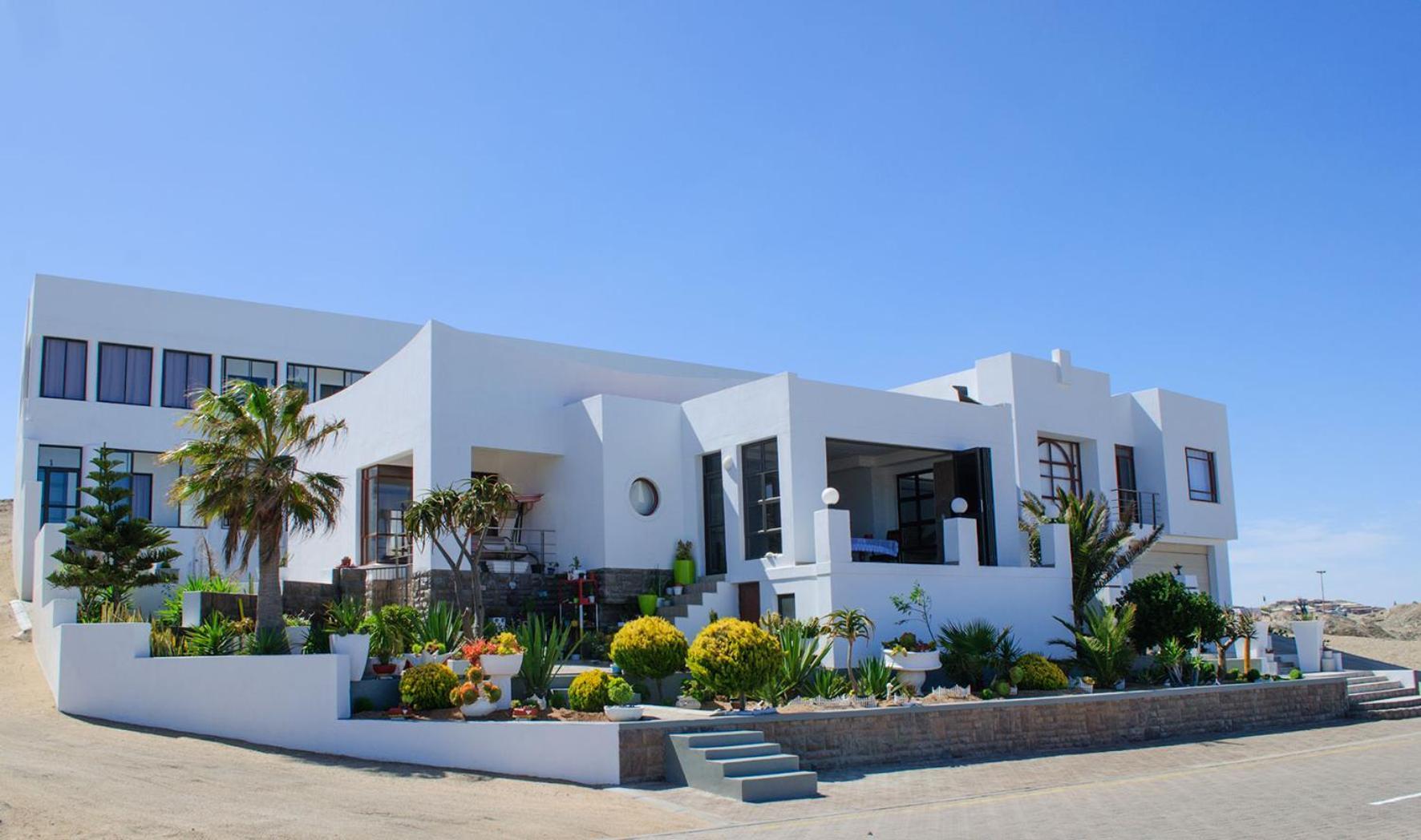 Shark Island Guesthouse Lüderitz 外观 照片
